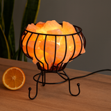 Хималайска солна лампа с розови солени късове