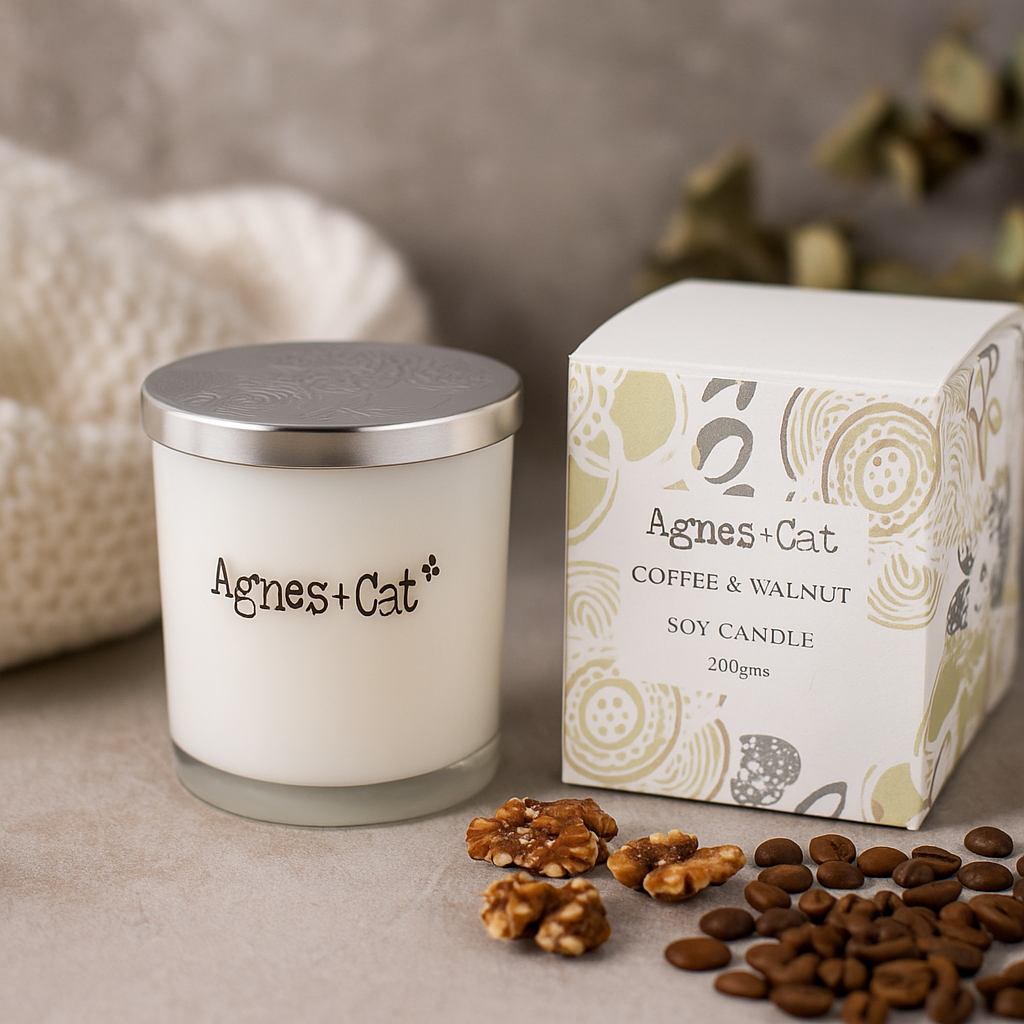 Lumânare parfumată din soia Coffee and Walnut