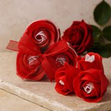 Caixa de Coração com Flores de Sabão Rosas Vermelhas Pack de 3