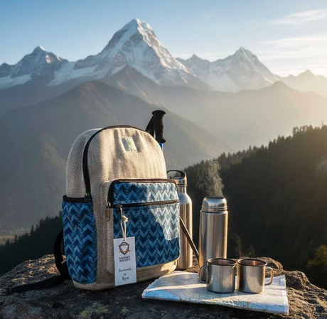 Mellemstor Kathmandu Rygsæk – Dhaka Design (30x21x9cm)