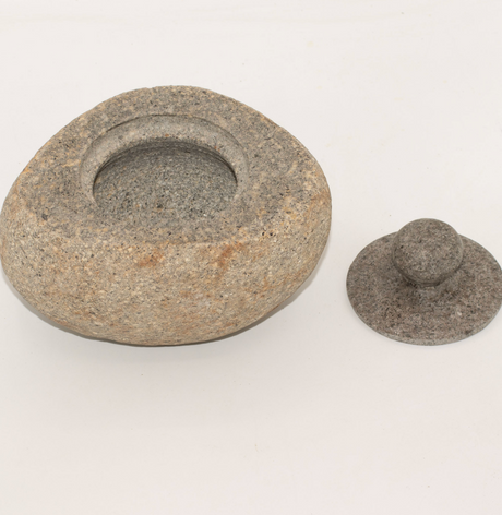 Natural Riverstone Grounding Pot Large Aprox 15X12Cm