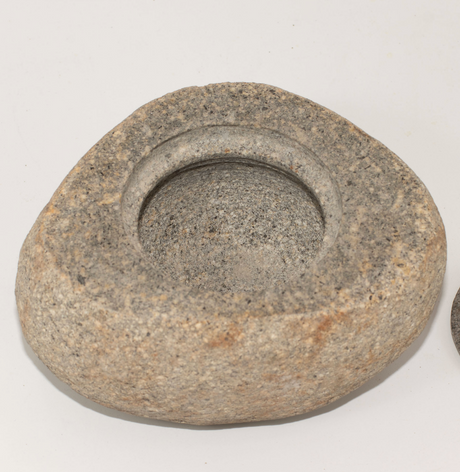 Natural Riverstone Grounding Pot Large Aprox 15X12Cm