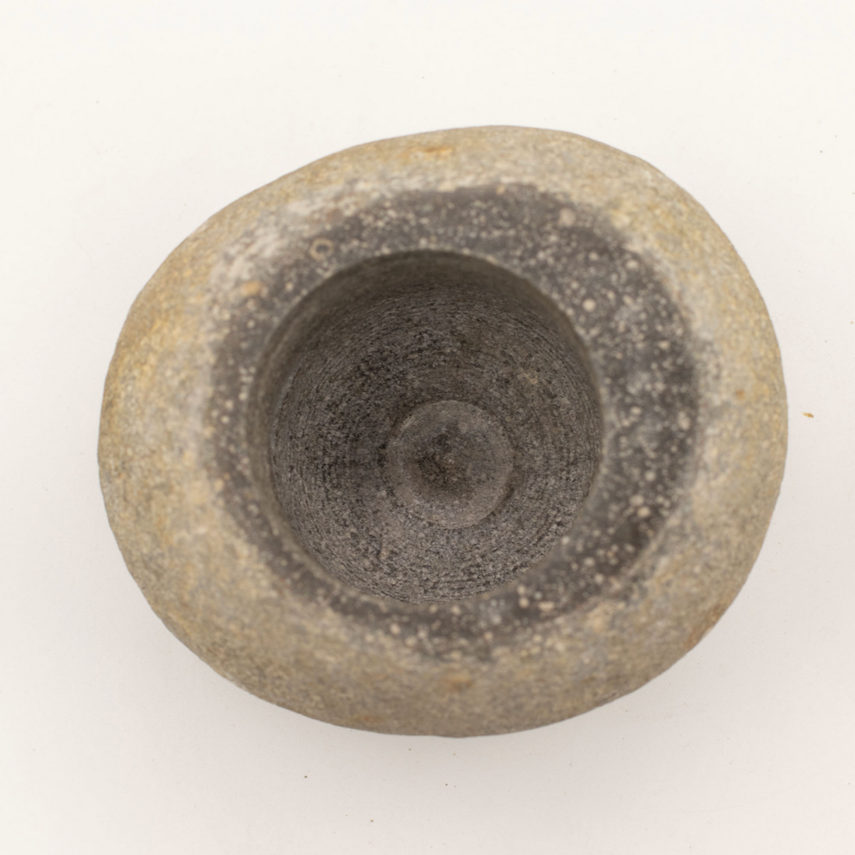 Натуральный декоративный пестик и ступка из речного камня — большой (примерно 15x12 см)