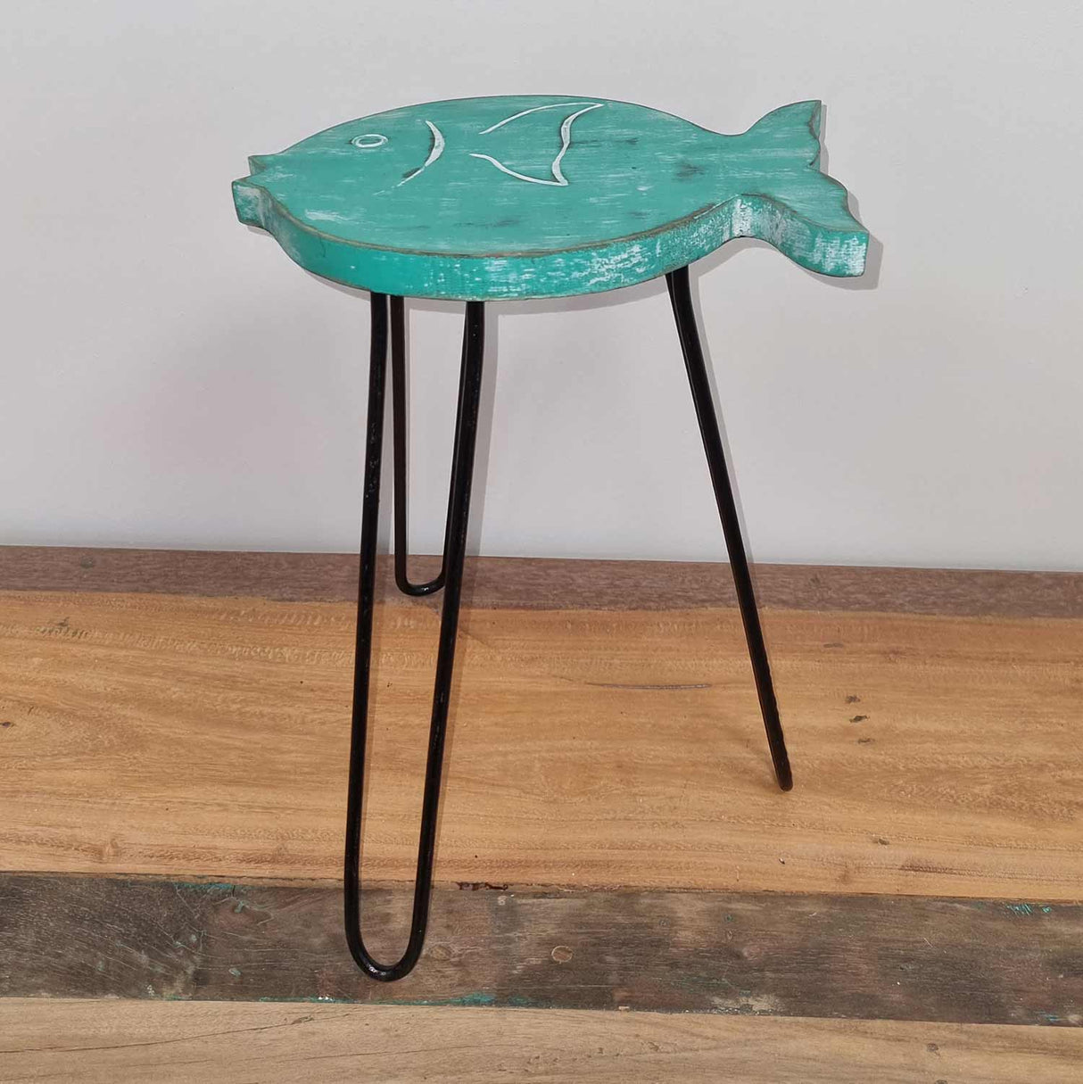 Albasia Wood Fish Stand - Turquoise - SHAMTAM.COM