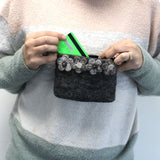 Pochette zippée Quatre Fleurs Assorties