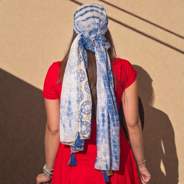Nomad Sari Summer Marbella Print huivi – Sininen ja kulta (180x50cm)  