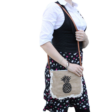 Tasche mit Ananas-Motiv und Fransen
