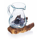 Jarra de agua de vidrio fundido sobre madera flotante de 0,6 l