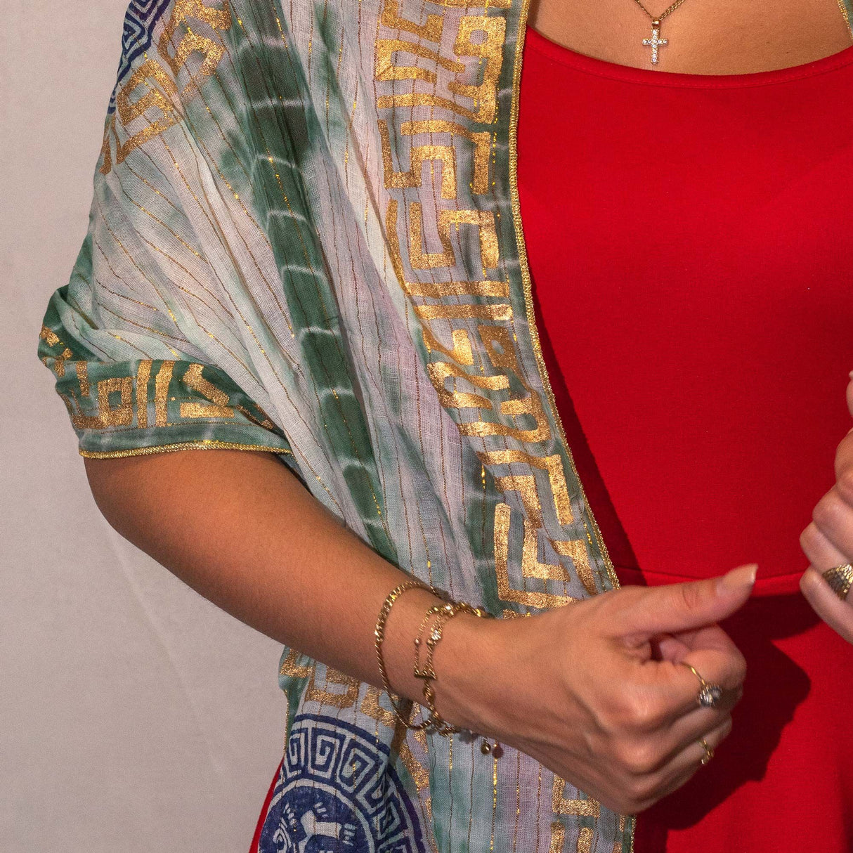 Šátek Nomad Sari Summer Marbella s potiskem – zelený se zlatou (180x50 cm)