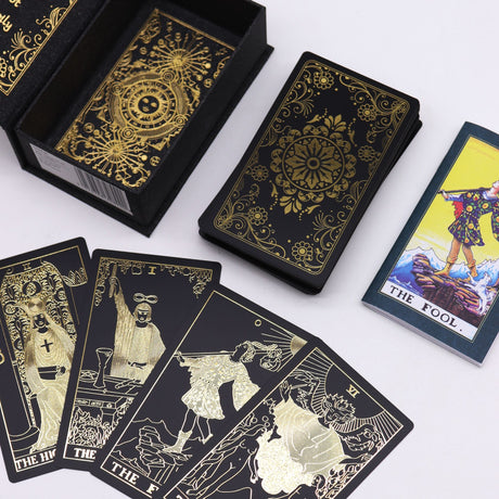 Jeu de cartes de tarot avec boîte cadeau livre à feuille d'or