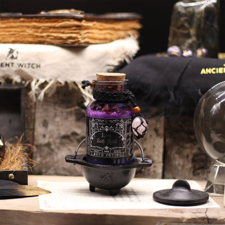 Poción de Baño de Hechizo de Bruja Antigua y Amuleto de Cuarzo Rosa – Amor