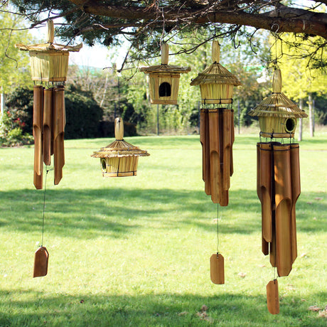 Vogeldoos rond zeegras met windgong 45x17cm