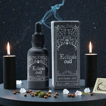 Hekseparfymeolje fra Ancient Witch, Eclipse Oud