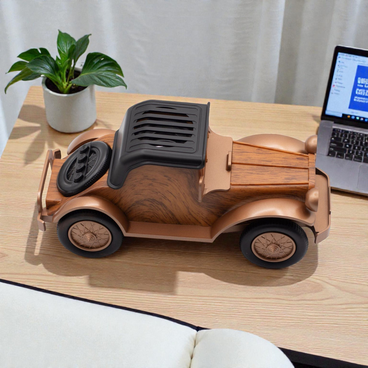 Classic Vintage Car Speaker and Phone Holder – Bluetooth – 5 watt, Bluetooth Speaker
