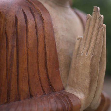Buddha-staty handkarvad i suarträ tänkande 30cm