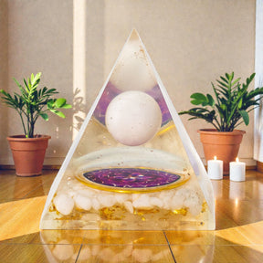 Μεδ Οργονίτης Πυραμίδες 7x6cm – Επιπλέουσα Σφαίρα Χαλαζία – Κομμάτια Χαλαζία