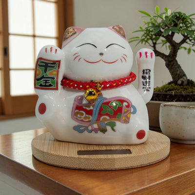 Solar Money Cat Wooden Base – Pink moving Hand, Maneki Neko