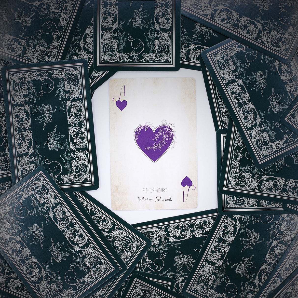 Carte da Gioco e Oracolo Fae Realm – Tema Fatine