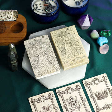 Carte Oracolo The Spellbook – Mazzo di Stregoneria