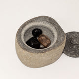 Pot de mise à la terre en pierre de rivière naturelle – Petit (env. 9x7cm)