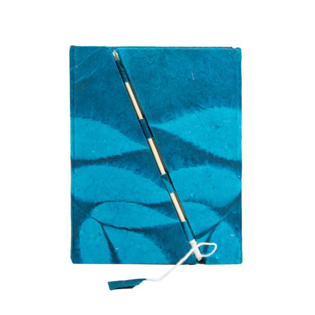 Lokta Bold Floral Bamboo Lock Notebook – Medium (15x12cm) – 45 Leaves – Midnight Blue