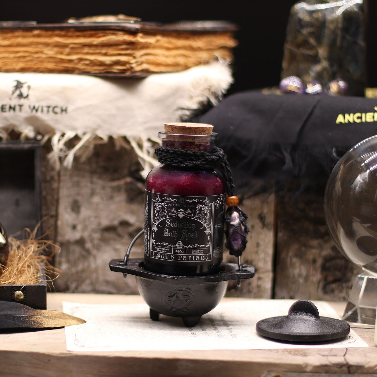 Ancient Witch Bath Spell Potion & Amethyst Crystal Amulet – Seduction