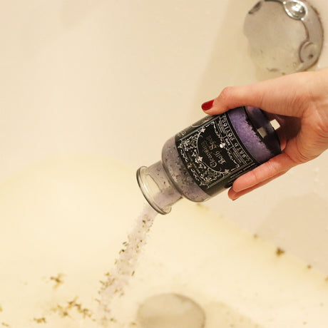 Poción de Baño de Hechicera Antigua y Amuleto de Cristal de Roca – Purificación
