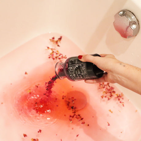 Ancient Witch Bath Spell Potion & Amethyst Crystal Amulet – Seduction