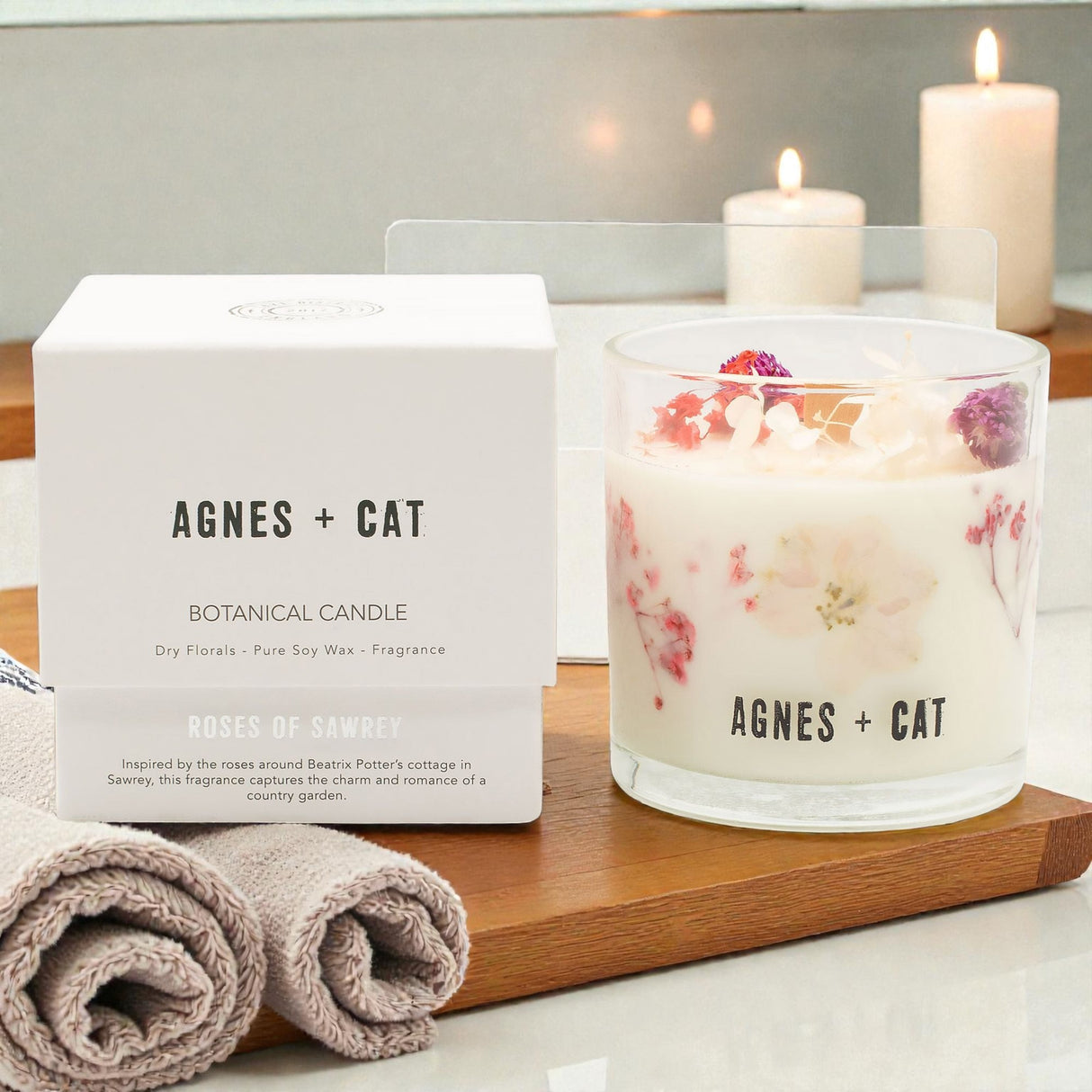 Agnes + Cat Botanička svijeća od sojinog voska – Ruže iz Sawreyja