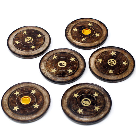Suporte para Vela e Incenso em Cone de Madeira de Manga 10cm