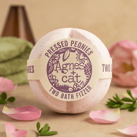 Bath Bomb Fizzer Peony Agnes and Cat - SHAMTAM.COM