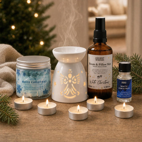 The House on Christmas Day: A Christmas gift set in one scent: White Christmas whipped soap, room and pillow spray, fragrance oil and an angel oil burner with tealights
