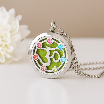 Eterisk oljediffusor medaljonghalsband, Om Chakra 30 mm