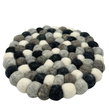 Felt Ball Round Placemat - Multi Grey Colour - SHAMTAM.COM