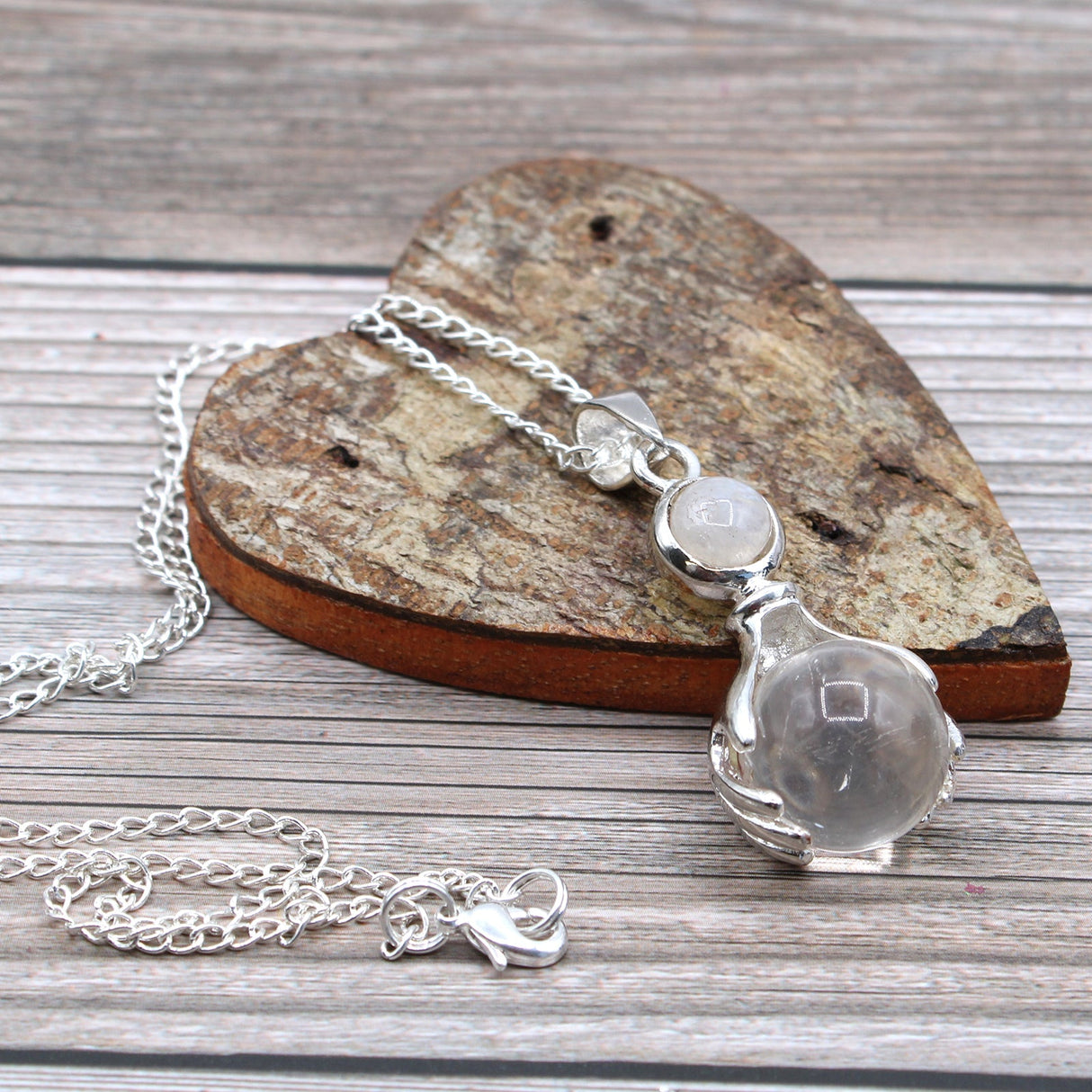 Rock Quartz Pendant Healing Hands Crystal Gemstone - SHAMTAM.COM