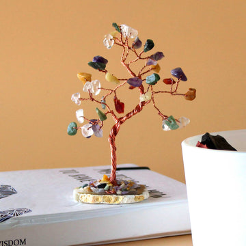 Albero di pietre preziose con 35 pietre, base in agata