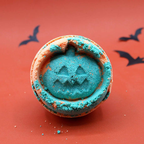 Halloween Bath Bomb - Fennel & Orange for Spooky Fun - SHAMTAM.COM