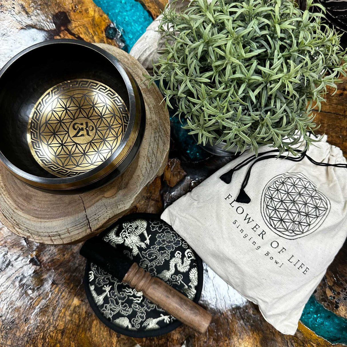 Singing Bowl Gift Set - 14cm - Flower of Life - Hand Beaten & Engraved - SHAMTAM.COM