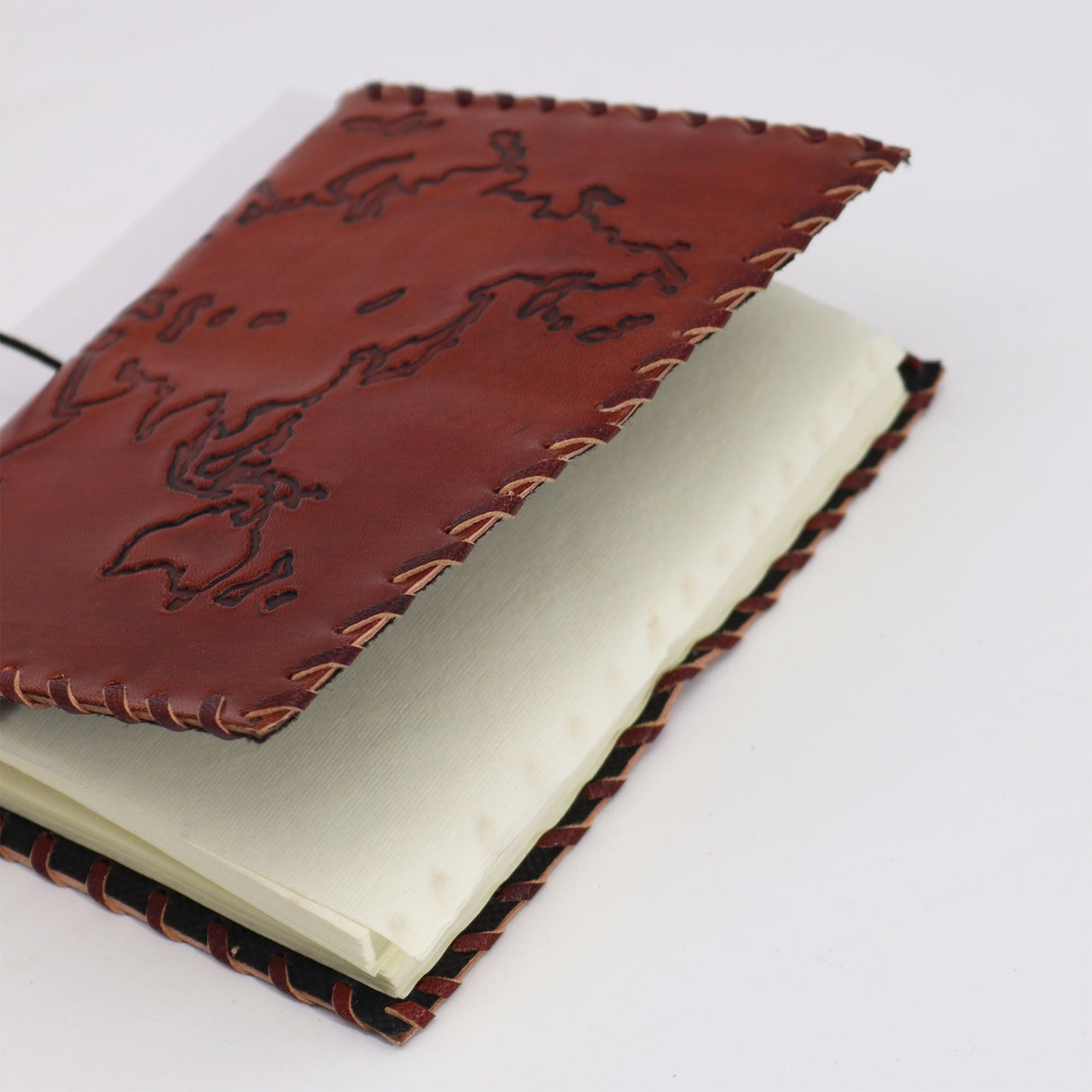 Handcrafted Leather Travel Journal with Map Design - Light Tan, 96 Pages, 17x13cm - Elegant Brown Cover with Black Elastic Band and Decorative Stitching - SHAMTAM.COM