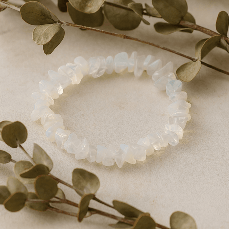 Opalite Crystal Chip Stone Stretch Bracelet - SHAMTAM.COM