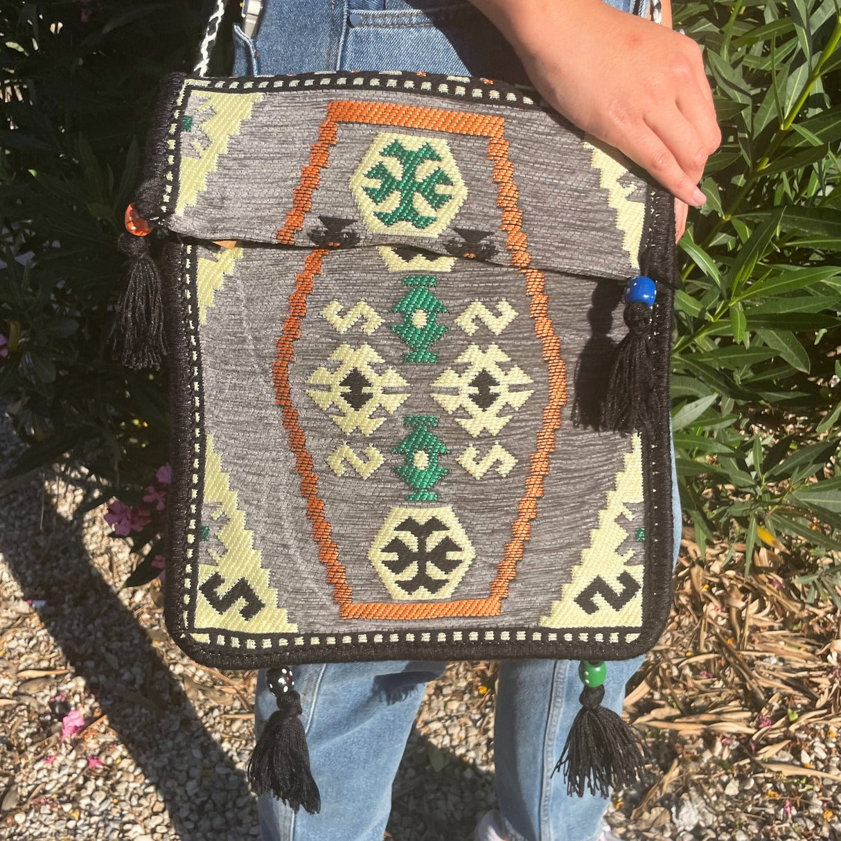 Boho Bag Messenger Pale Grey Kilim - SHAMTAM.COM