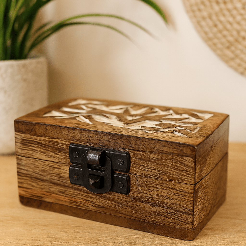 Pill Box Wooden Whitewashed Slavic Design 8.5x5.5x4cm - SHAMTAM.COM