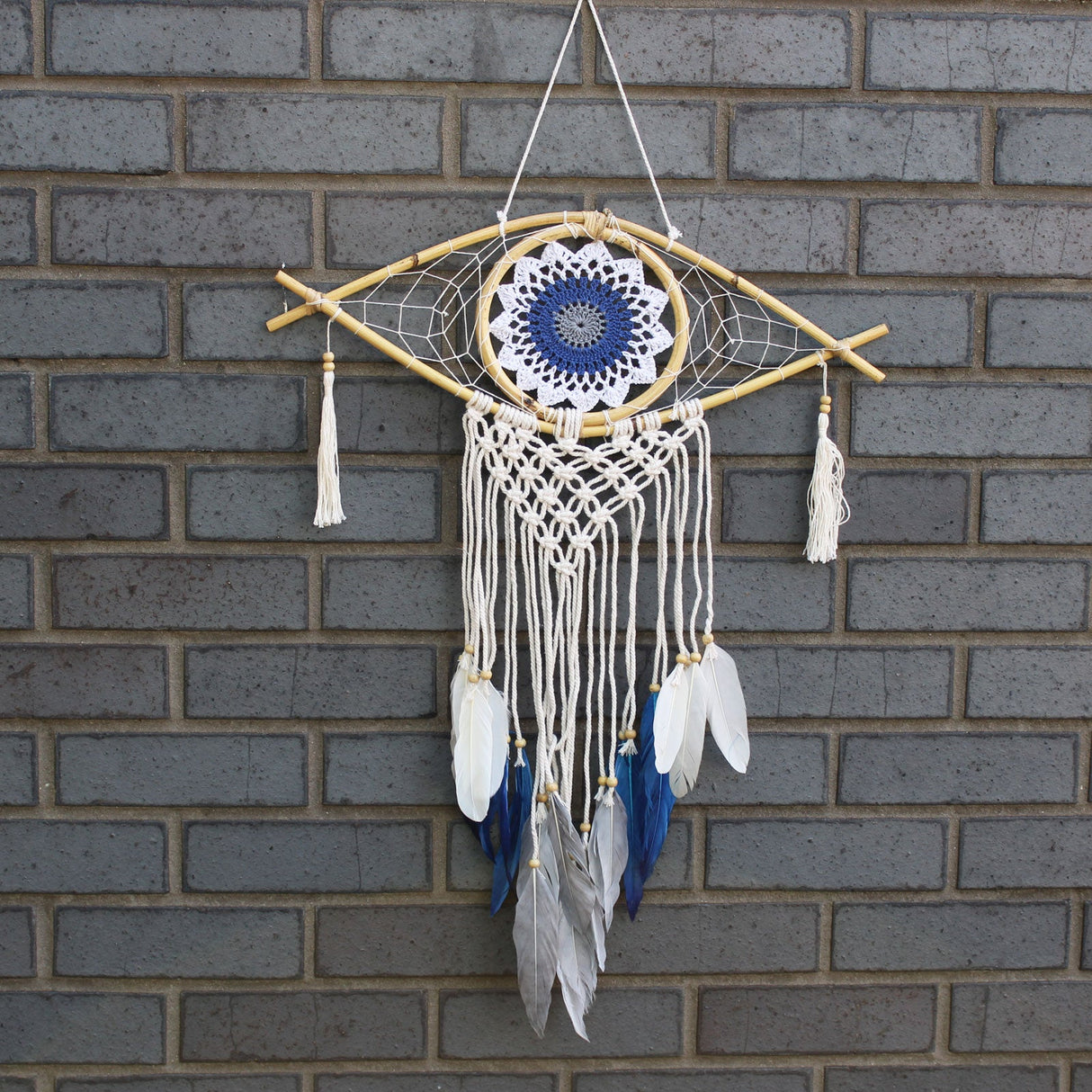 Dreamcatcher - Med Macrame Evil Eye White/ Blue/Grey - SHAMTAM.COM