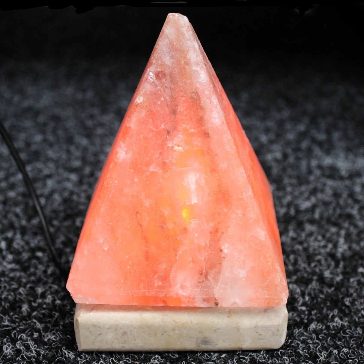 Himalayan Salt Lamp - USB Pyramid 9 cm - SHAMTAM.COM