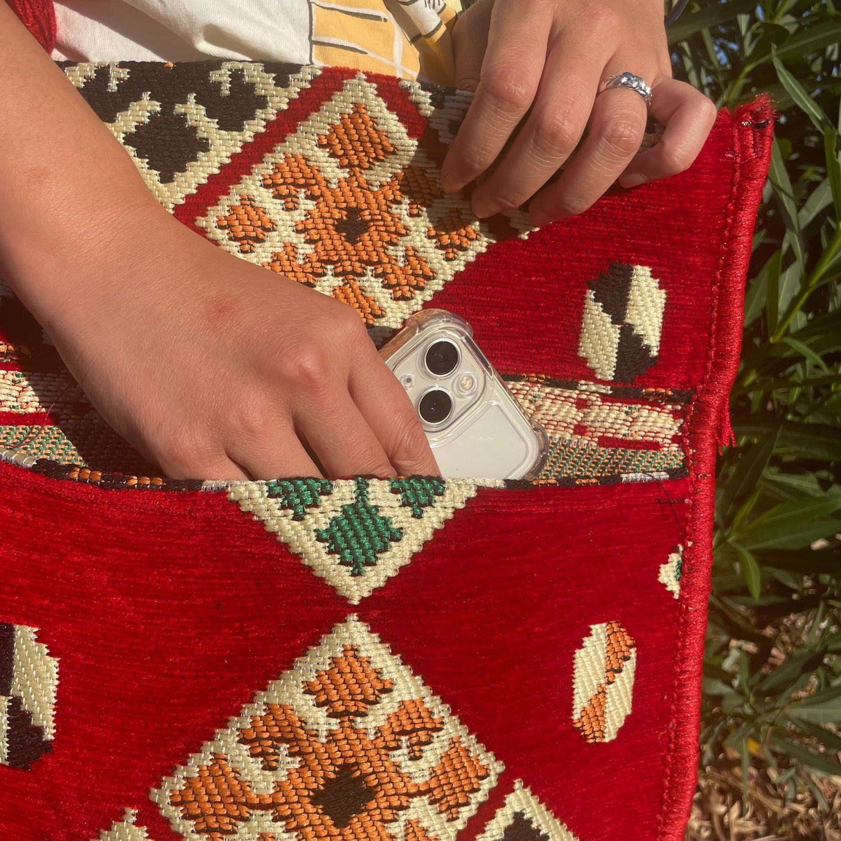 Boho Bag Messenger Red Kilim - SHAMTAM.COM