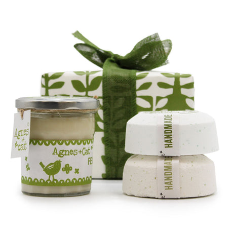 Rhubarb Candle Gift Set With 2 Bath Fizzers - SHAMTAM.COM