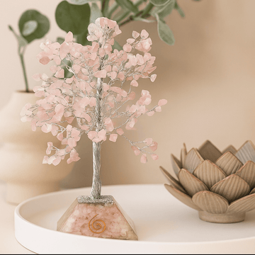 Árbol de cristal de cuarzo rosa con base de orgonita y 320 piedras preciosas