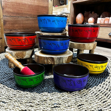 Small Chakra Set of Seven Singing Bowls (14 - 22cm) - SHAMTAM.COM