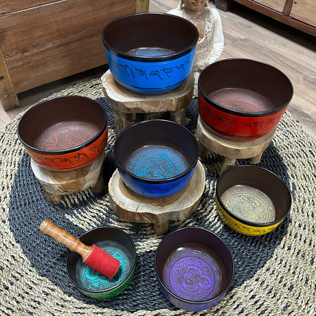 Small Chakra Set of Seven Singing Bowls (14 - 22cm) - SHAMTAM.COM