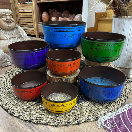 Large Chakra Set of Seven Singing Bowls (19.5 - 35cm) - SHAMTAM.COM